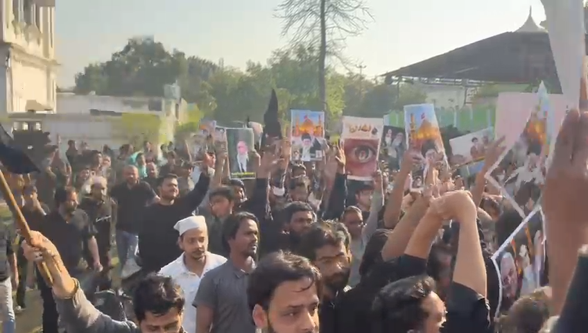 ईरान के सुप्रीम लीडर आयतुल्ला ख़मनाई की  हत्या की खबर सुनते ही