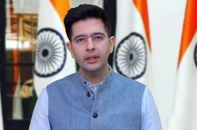 आम आदमी पार्टी में बड़ा बदलाव: राघव चड्ढा हटे, अशोक मित्तल बने राज्यसभा के उपनेता